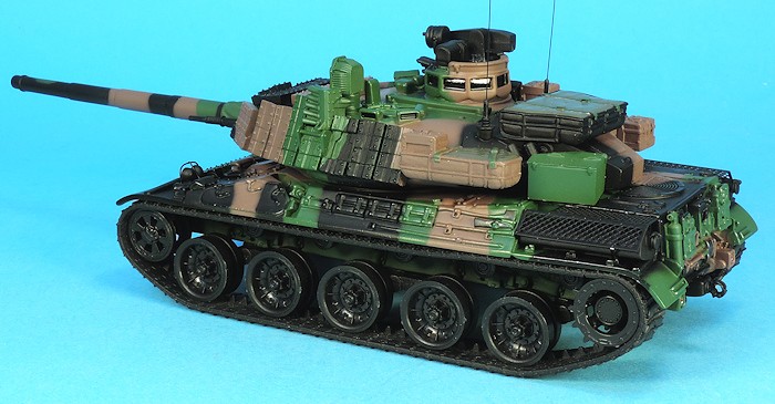 Miniature-char-AMX-30-B2-Brennus